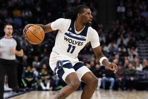 Reid trở thành cầu thủ Timberwolves thứ ba ghi được hơn 20 điểm trong nửa đầu mùa giải này. Hai cầu thủ đầu tiên là Huazi & Towns.