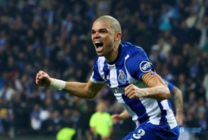 Thường xanh! Pepe 41 tuổi đá chính ở Champions League. Anh bằng tuổi HLV Arteta của Pháo thủ.