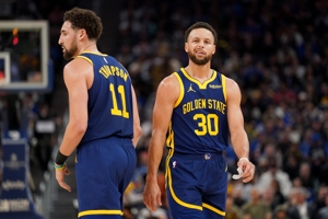 NBA Caijing: Đảm bảo suất play-off, Warriors dập tắt Heat, Lakers thua Bucks