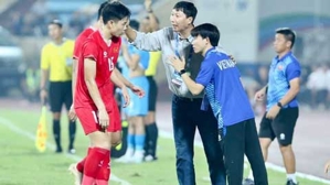 HLV Kim Sang Sik sẵn sàng 'lột xác' ĐTVN: Công thần sẽ bị loại tại AFF Cup 2024?